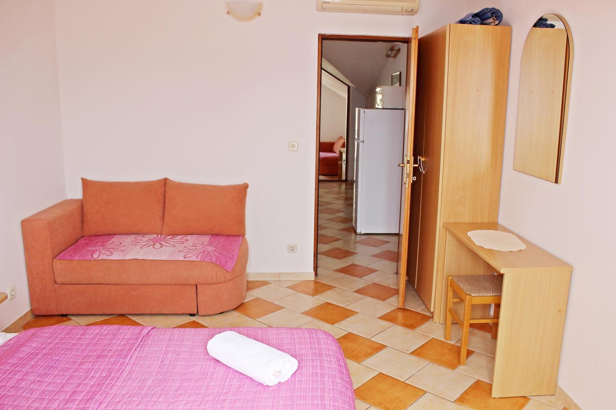 Apartments Pansion Franka Brist Cameră foto